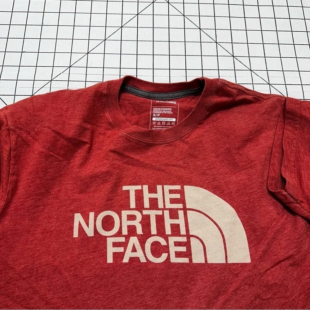 The North Face sz small shirt A32